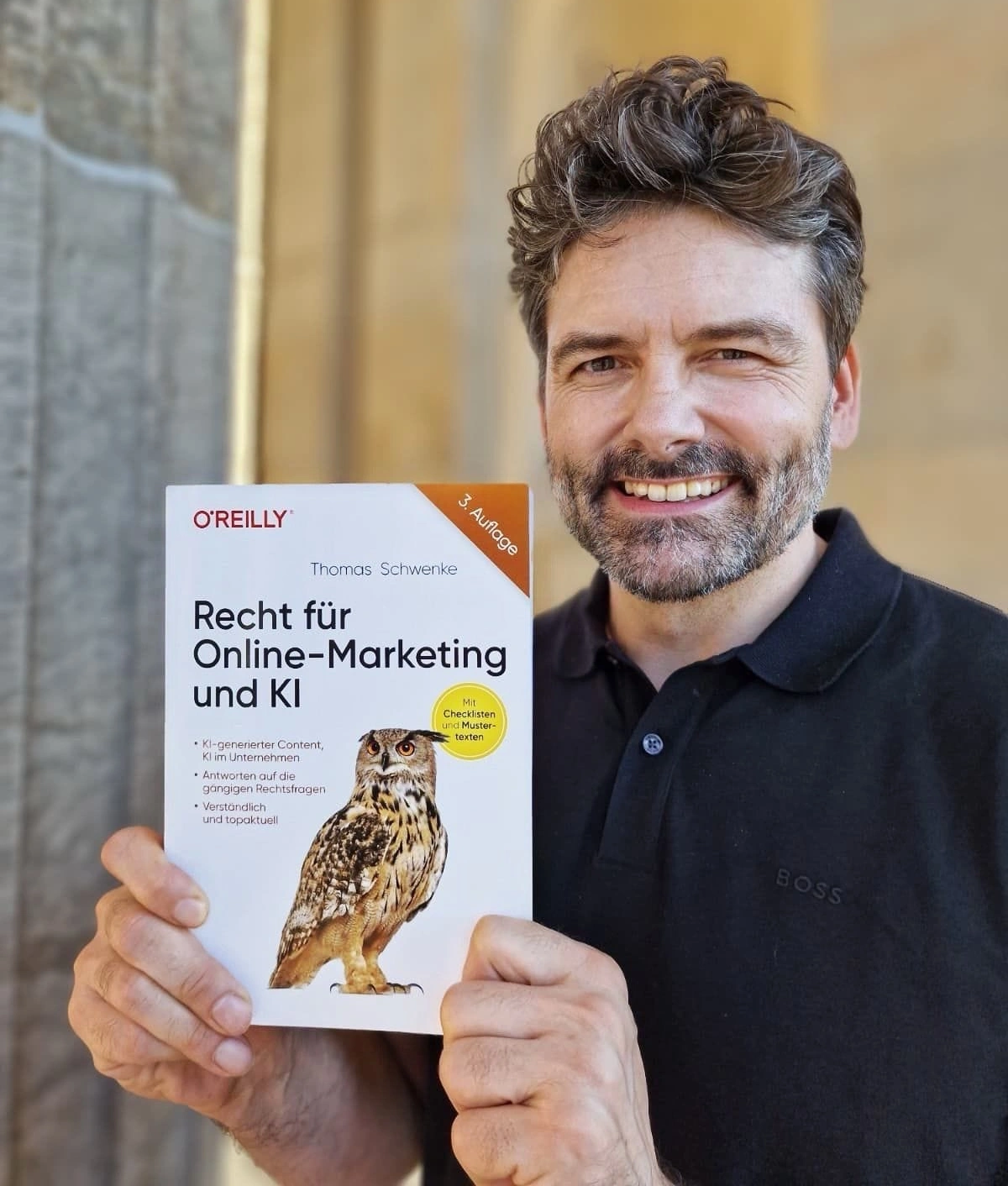 Buchvorstellung & Gewinnspiel: „Recht für Online-Marketing und KI“